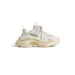 Women’s Triple S Sneaker in White
